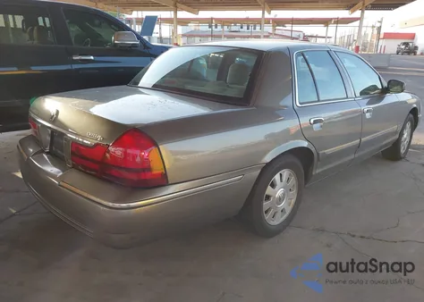 2003 Mercury Grand Marquis Gs z USA, uszkodzony, nr VIN 2MEFM74W03X671419